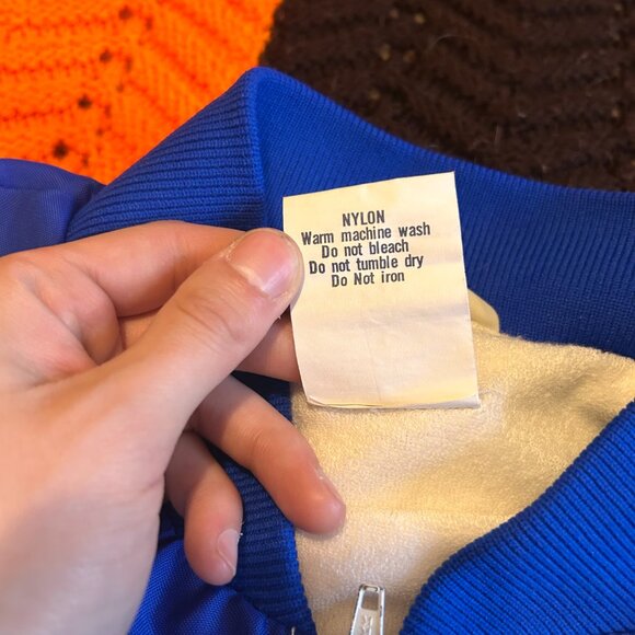 1980s Color blocked Mobil Racing jacket with Terry cloth lining - from HDT appar - Picture 11 of 13